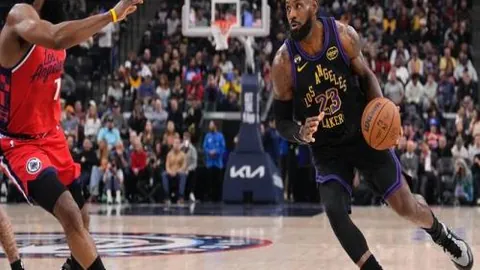 周二303NBA季后赛分析：开拓者对阵马刺专家推荐